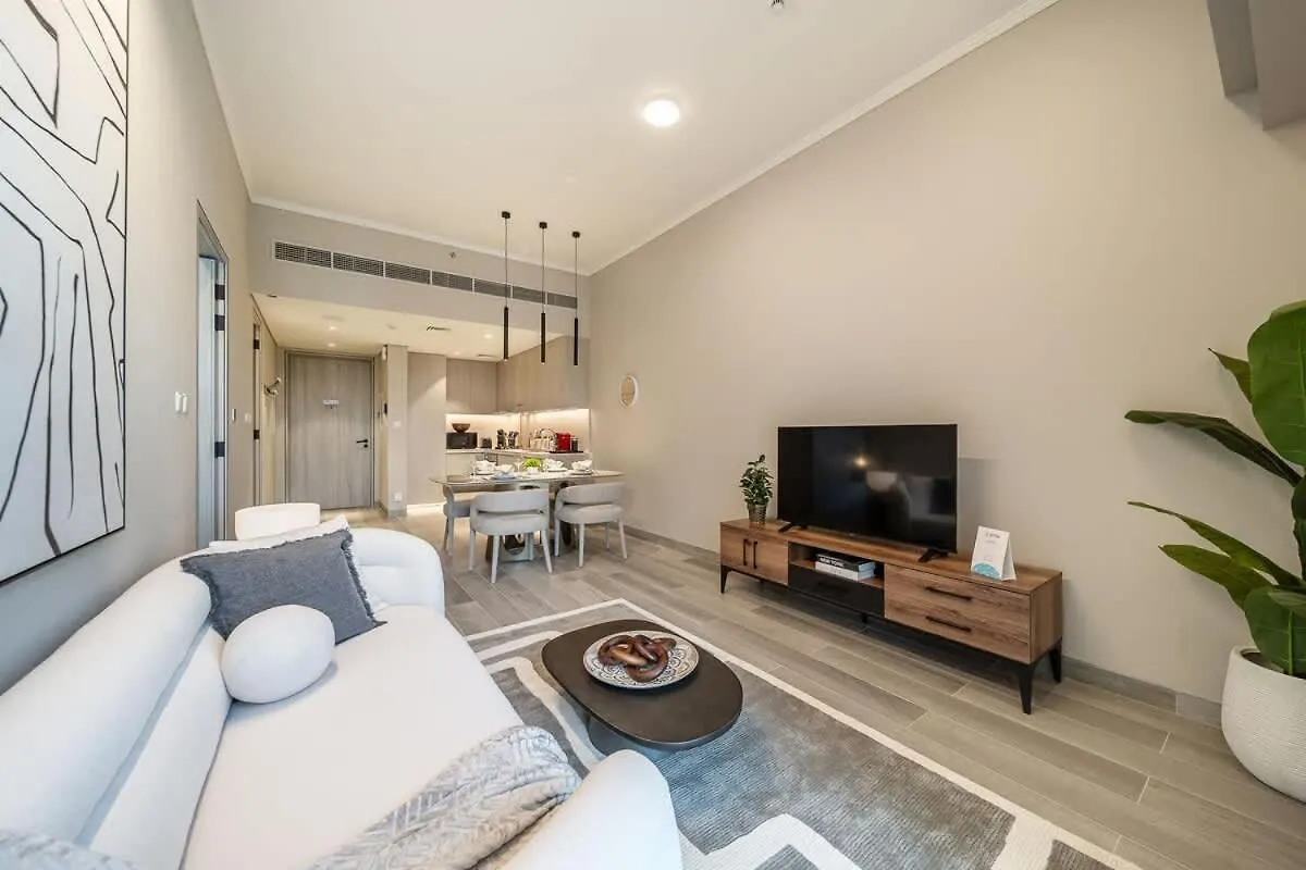 Apartment Airstay - Stylish 1Br Escape - Pool Views In Jvc - Monthly Offer Available Dubai
