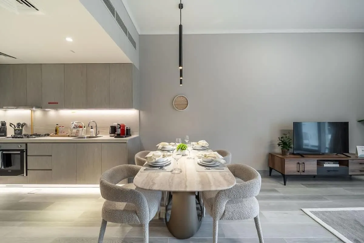 Airstay - Stylish 1Br Escape - Pool Views In Jvc - Monthly Offer Available Dubai 0*,