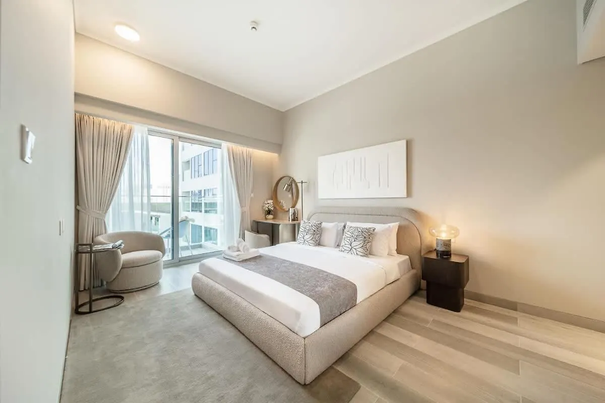 Airstay - Stylish 1Br Escape - Pool Views In Jvc - Monthly Offer Available Dubai 0*,